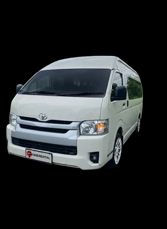 Sewa Toyota Hiace Commuter 2023 di Bali